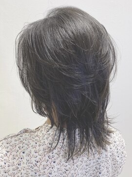 アース 三軒茶屋店(HAIR&MAKE EARTH) ミディアムウルフレイヤー