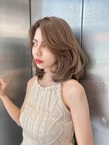 リリー(Lilley)&nbsp;【lilley 稲永麻衣】レイヤーカット+ダブルカラー+韓国ヘア