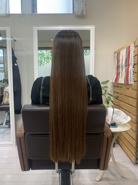 ラニウ(La Niu) 髪質改善酸性ストレート、ツヤ髪ロング