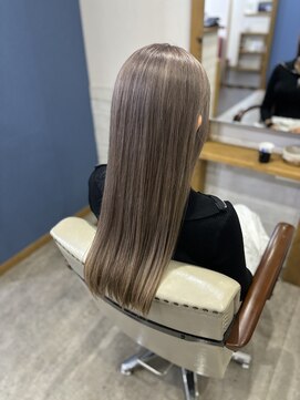 ステア ケース(stair case) シアーベージュ!