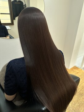 フォームフォローズファンクション 本郷(FORM FOLLOWS FUNCTION) 【美髪カラー人気】艶密度ロングヘア