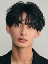 バイフィフス 原宿/表参道(by fifth)&nbsp;シャドウパーマルーズパーマスパイラルパーマセンターパート