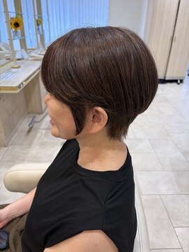 アッシュ 千歳烏山店(Ash) 50代乾かすだけで簡単にまとまるくせ毛カバーヘア丸みショート