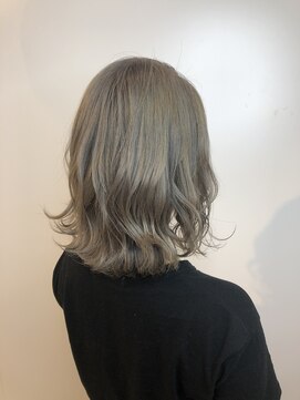 ヴィサージュ(VISAGE) ハイトーングレージュカラー