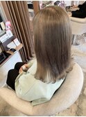 ミルクティーグレージュ