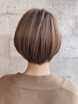 ザ シー 海老名(The C) [The C ] 前髪あり 前下がりショート 小顔◎