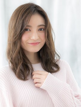 ドクターズサロン LAB 小山店 センターパート大人かわいいラブふわカールa小山20代30代40代