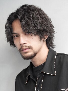 フィフス 渋谷(fifth) センターパートウルフスパイラルパーマツイストスパイラルパーマ