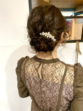 メール(Mer...) 結婚式パーティー編み込みシニヨン