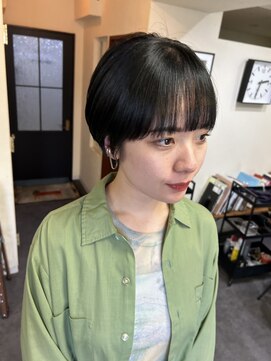 カルテ(QUARTE) 角のないマッシュショート