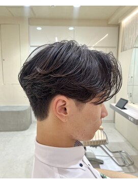 ニコ トウキョウ ヨコハマ(nico) センターパート／メンズカット/ニュアンスパーマ