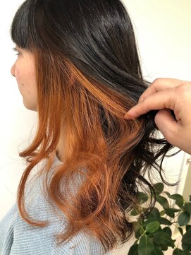 スイ バイティティ 川崎店(suis. by titi) インナーカラーオレンジ