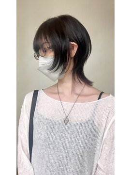 ジゼル(gisele) ウルフカット