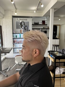 クラン ヘアーアンドスタジオ(CLAN hair & studio) ホワイトカラー