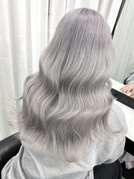 ウィステル ホワイトシルバー