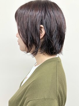 モリオ(morio) =くせ毛カット大人ボブ耳かけボブ重め切りっぱなしボブ30代40代