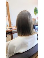 コシュ(coshu.)&nbsp;オリーブベージュ★外ハネボブ