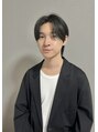 アンダーバーホワイト(_WHITE) 若狭 泰詞