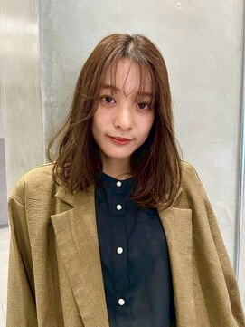 カリノ(crino:) #Ａライン　#レイヤー　#内巻き