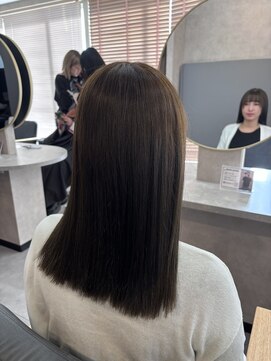 オリーブカラー