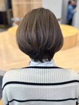 リファインド(REFINED)&nbsp;前下がりのショートボブ