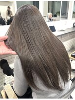 カラ 京都河原町(Kala)&nbsp;顔まわりカット/レイヤーブリーチなしダブルカラー20代30代40代