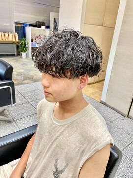 ギブ 豊田市駅店(GIVE) 緩め波巻きスパイラルパーマ刈り上げツーブロック無造作