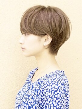 ロビー 表参道(ROBBY) 分け目なしショートヘア/ショートヘア/30代/40代/50代/表参道