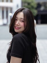 ジーニーホリエ(Geniee horie) manaka