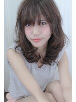 サングース(Sungoose)&nbsp;<Sungoose>外国人風ウェーブ ×抜け感ベージュ