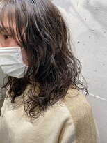 エル(EL by green)&nbsp;《tomi》ミディアムレイヤー×無造作パーマ