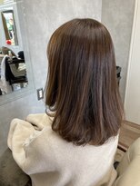 ラララ(LaLa.La)&nbsp;グレージュワンカールボブ