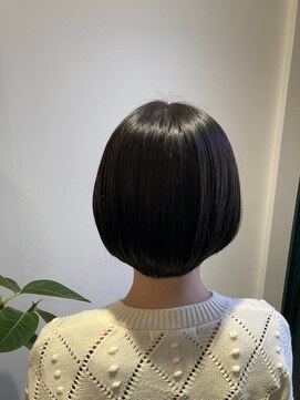 キー(KEY) ミニボブ