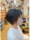 骨格がキレイに見える小顔ショート
