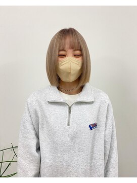 キー(kii) グレージュ 切りっぱなし ボブ 福岡 天神 薬院 20代