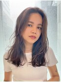 大人可愛い レイヤーロング 顔まわりレイヤー 毛先ワンカール