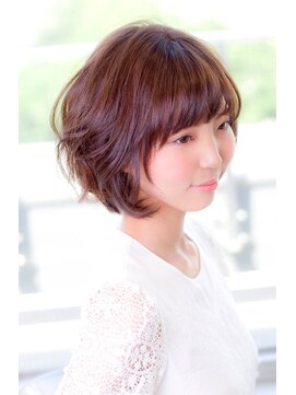 アルトス 浦和(ARTS) 切りっぱなしボブ/美髪/ピンクブラウン[ショートカット/浦和]