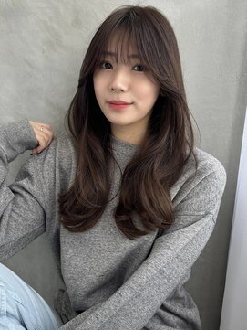 ソヨン いわき店(SOYON) 薄めバング×外ハネリバース巻き