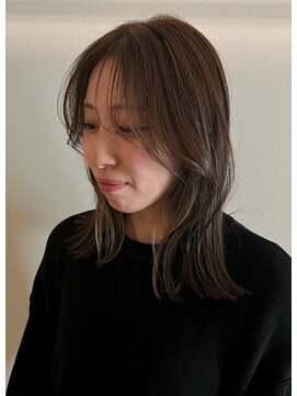 ニュウイ(neui) olive color