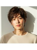 ラフ感で遊ぶ！オリーブグレージュ無造作ショートマッシュ
