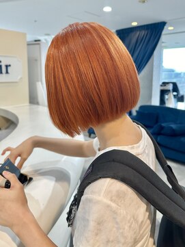 エアー 青山(AIR) 切りっぱなしボブオレンジカラーアプリコットカラー