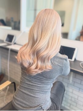 カラ ヘアーサロン(Kala Hair Salon) ハイライトバレイヤージュダブルカラーケアブリーチ20代30代40代