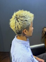 ビーダンディー(Bee dandy)&nbsp;ビジネスツーブロック 金髪スパイキーベリーショート