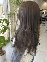 エミュ(emu.) やわらか透け感グレージュ◎