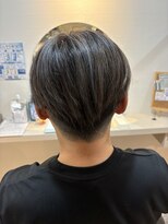 ココシア(Cocosia)&nbsp;ツーブロック×ショート×ハイライト