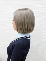 hyon myon/RISEbyREVO 綾瀬店【ヒョンミョン】&nbsp;ハッシュカット/デザインカラー/グレージュ[綾瀬駅/韓国ヘア]