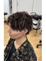 become men's hair 名駅EAST【10月3日 NEW OPEN(予定)】&nbsp;サーフカール×金メッシュパーマ/名古屋/名駅