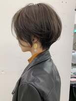 リヴ オオサカ(LIV OSAKA)&nbsp;【 LIV OSAKA 】小顔に見えるワンサイドショート_37