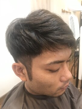 ヘアーアンドフィーカ(hair and fika) 2wayベリーショート