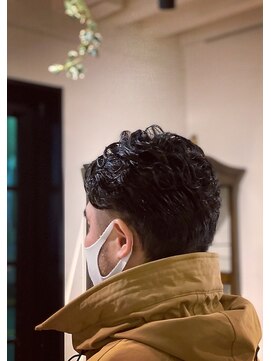 ギリア(Gillia) ダンディーパーマ